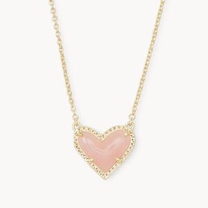 NEW❗️Kendra Scott Rose Quartz Heart Necklace